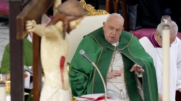 El papa Francisco está “en estado grave”