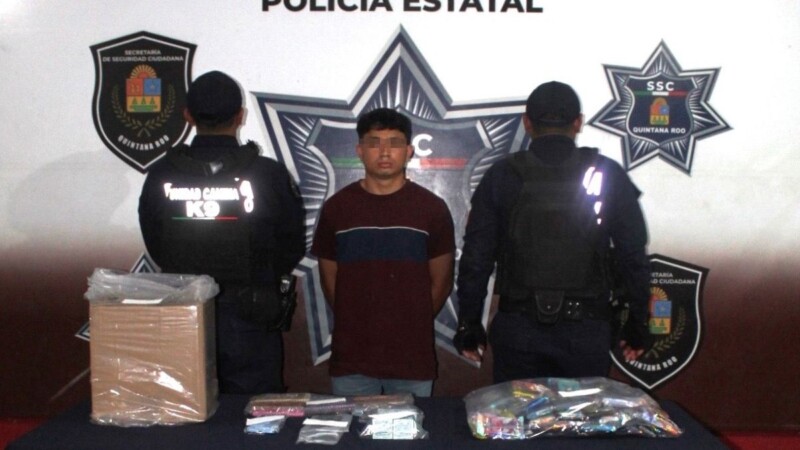 Detienen a sujeto con una caja con drogas en la terminal de autobuses de Cancún