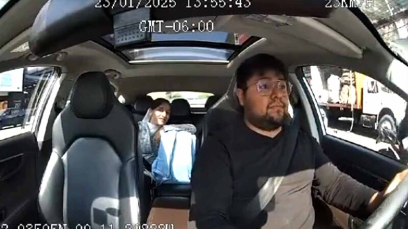 Mujer amenaza con falsa denuncia de acoso sexual a conductor de Uber