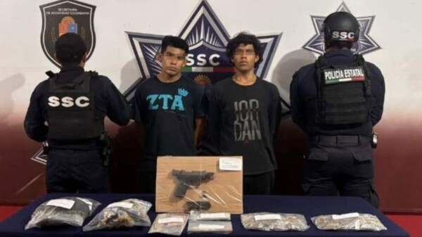 Detenidos con armas y drogas en la colonia El Sherif en Cancún.
