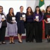 Presentan la cartilla de los derechos de la mujer