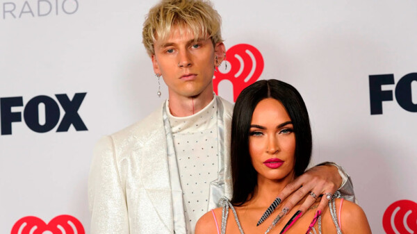 Megan Fox y Machine Gun Kelly dan la bienvenida a su primera hija