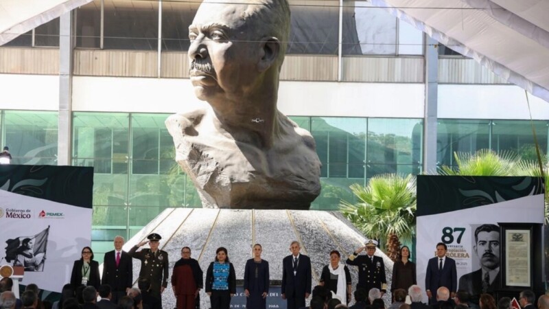 Sepulta Sheinbaum reforma energética neoliberal de Peña