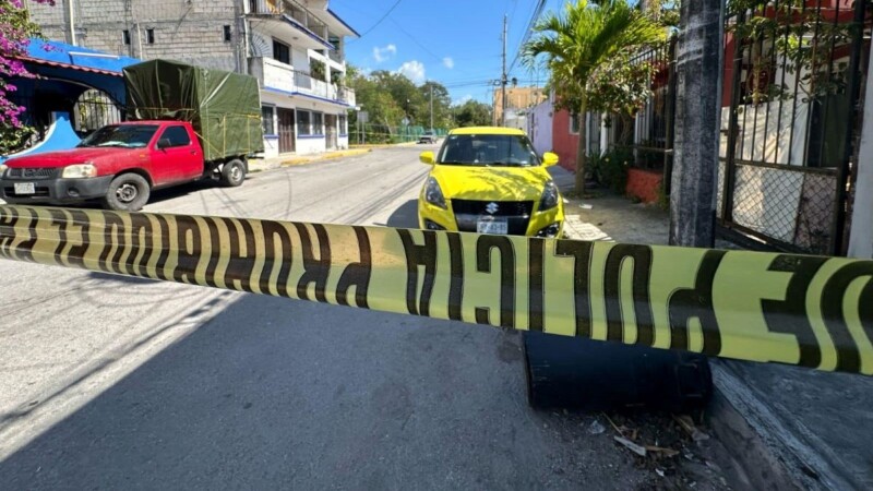 Pistoleros disparan contra un edificio en Playa del Carmen