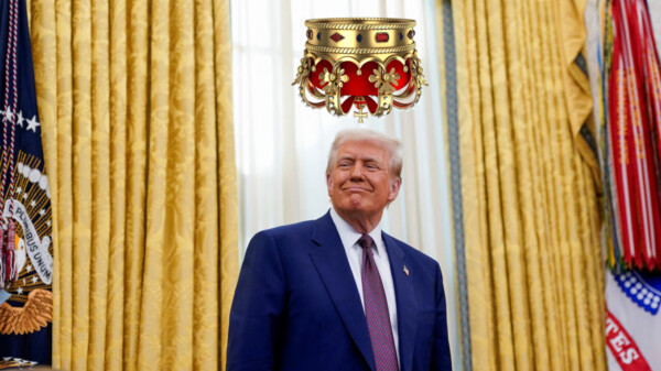 Trump “es mandatario, no rey”, advierte jueza