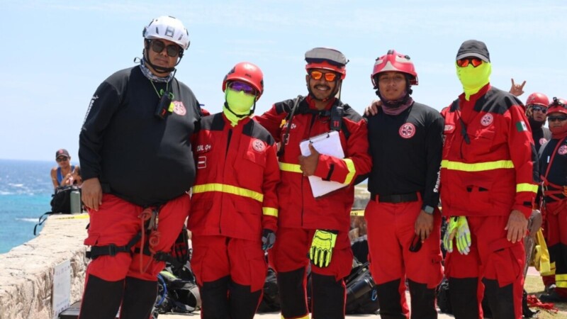 Isla Mujeres, sede del Examen Estatal de Rescate Vertical de la Brigada de Rescate Internacional Cancún