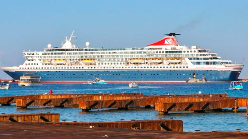 El icónico MS Balmoral regresa a Cozumel tras ocho años de ausencia
