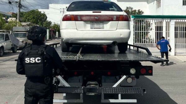 Recuperan en la Región 228 un vehículo con reporte de robo