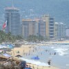 Turistas abarrotan costas mexicanas