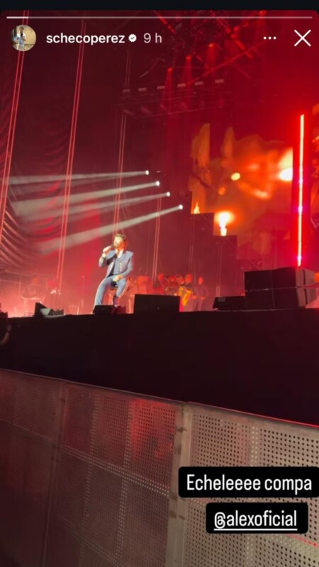 Alejandro Fernández bromea con Checo Pérez durante concierto en Guadalajara y rechaza subirlo al escenario