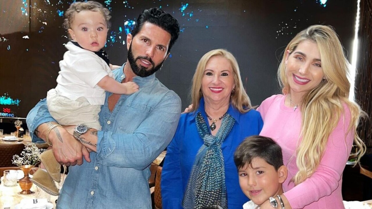 https://turquesanews.mx/entretenimiento/marcela-mistral-se-quiebra-al-hablar-del-distanciamiento-entre-poncho-de-nigris-y-su-madre/