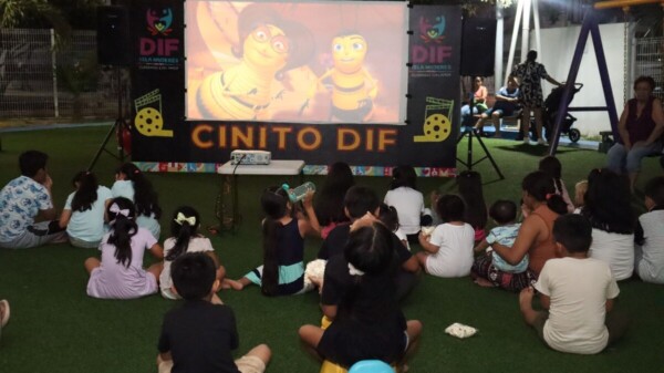 Promueven unión familiar a través del programa ‘Cinito DIF’ en Isla Mujeres