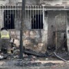 Indigentes provocan incendio en un domicilio abandonado (VIDEO)