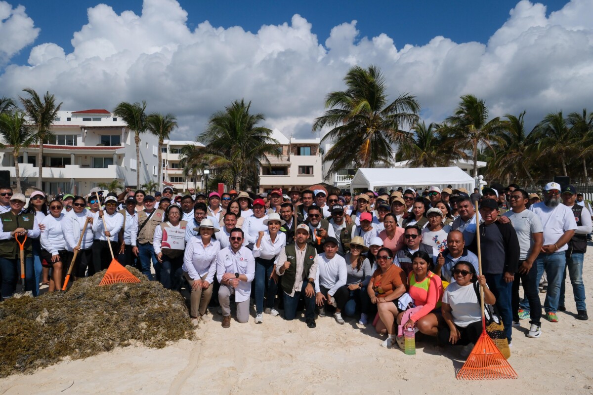 En Puerto Morelos, la gobernadora reconoce el esfuerzo y el trabajo de los brigadistas y todo el personal que participa en la estrategia.