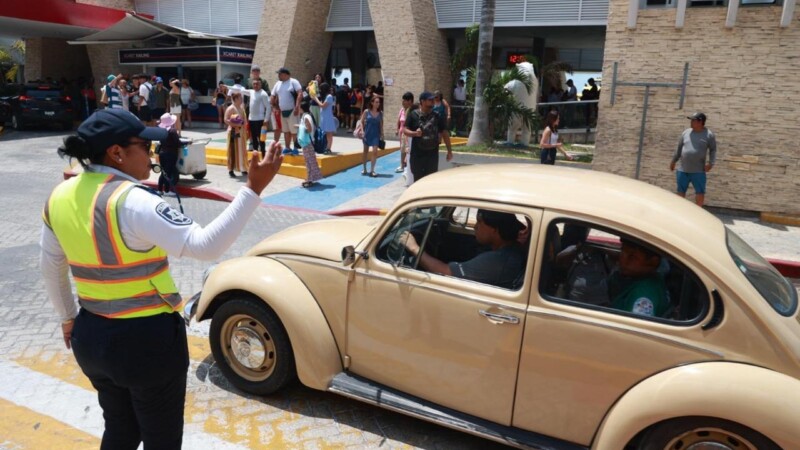 Gobierno de Isla Mujeres fortalece seguridad vial y peatonal en la avenida Rueda Medina en Semana Santa
