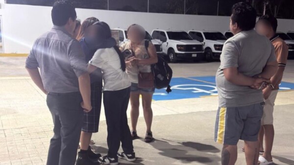 Secuestran a jovencita en Cancún y padres pagan su rescate