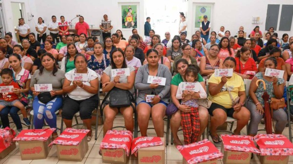 Atenea Gómez Ricalde transforma la calidad de vida de las mujeres a través de ‘Isleña de Corazón’