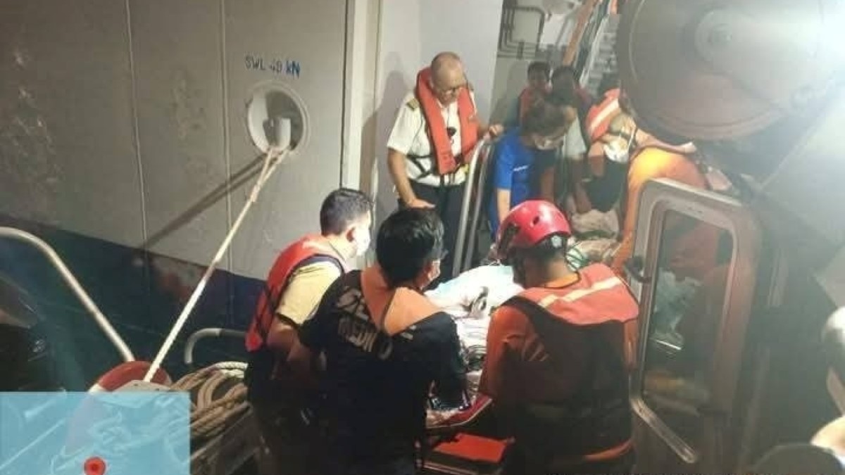 Isla Mujeres: Evacúan a pasajera de un crucero por un infarto; la emergencia se atendió a 74 kilómetros frente a las costas de la ínsula.