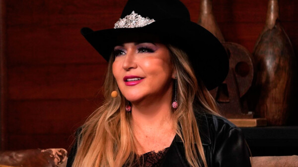 Alicia Villarreal lamenta cancelación de concierto en GAM tras colapso de escenario