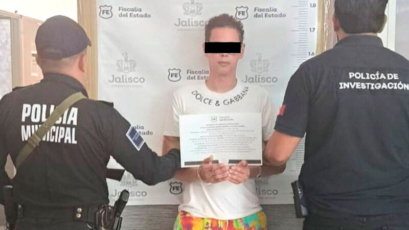 Detienen a Alex Marín en Puerto Vallarta por presunta trata de personas