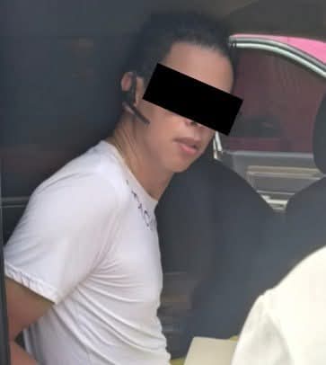 Detienen a Alex Marín en Puerto Vallarta por presunta trata de personas