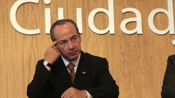 Calderón lamenta que Trump no intervenga en América Latina