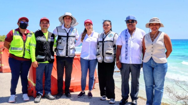Continúa a paso firme la construcción de la vialidad alterna en la carretera Perimetral del Mar Caribe en Isla Mujeres
