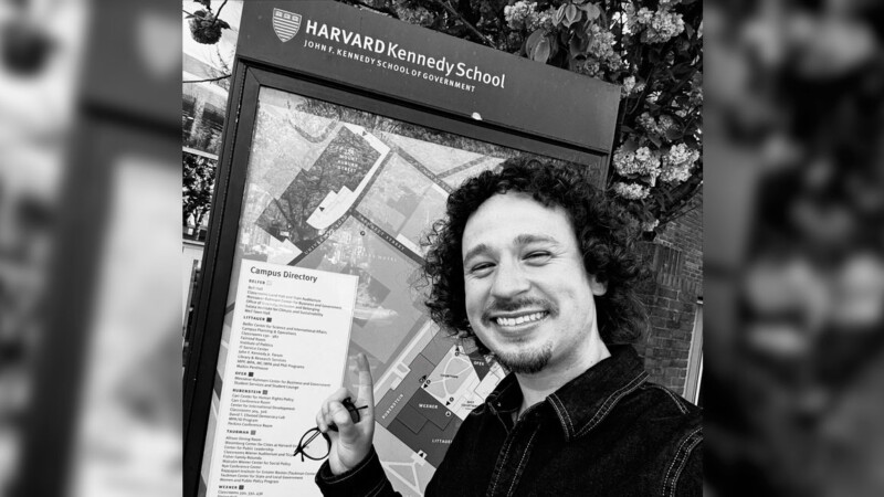 Luisito Comunica ofrece conferencia en Harvard