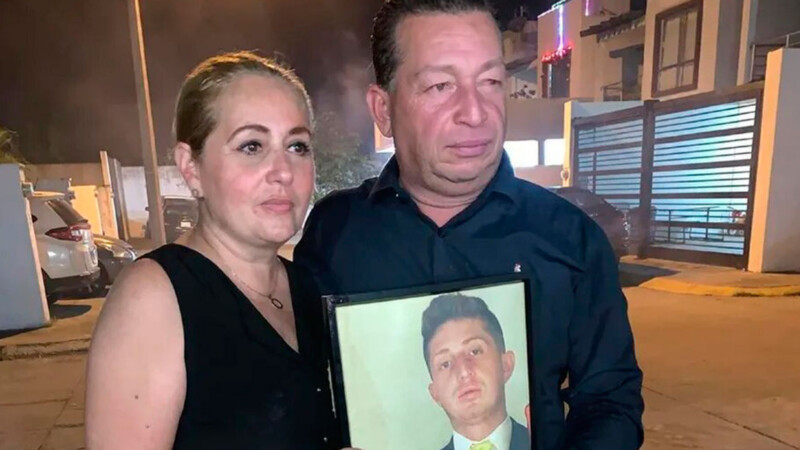 Tras muerte de Octavio Ocaña, sus padres se divorcian