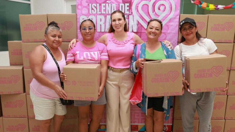 Atenea Gómez Ricalde lleva justicia social a mujeres de Zona Continental con el programa “Isleña de Corazón”