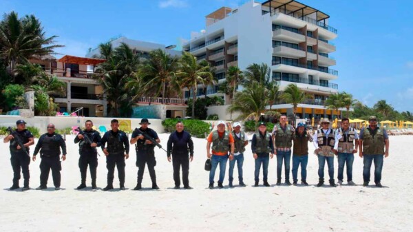 Blanca Merari anuncia operativos para disminuir la venta ambulante en playas de Puerto Morelos