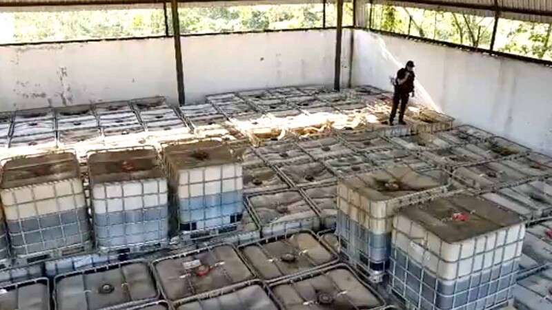 Autoridades incautan en Tabasco millón y medio de litros de "huachicol"