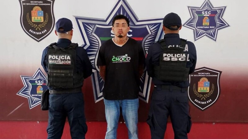 Detienen en Cancún al ‘Tachis’ por conducir una  motocicleta ‘chueca’