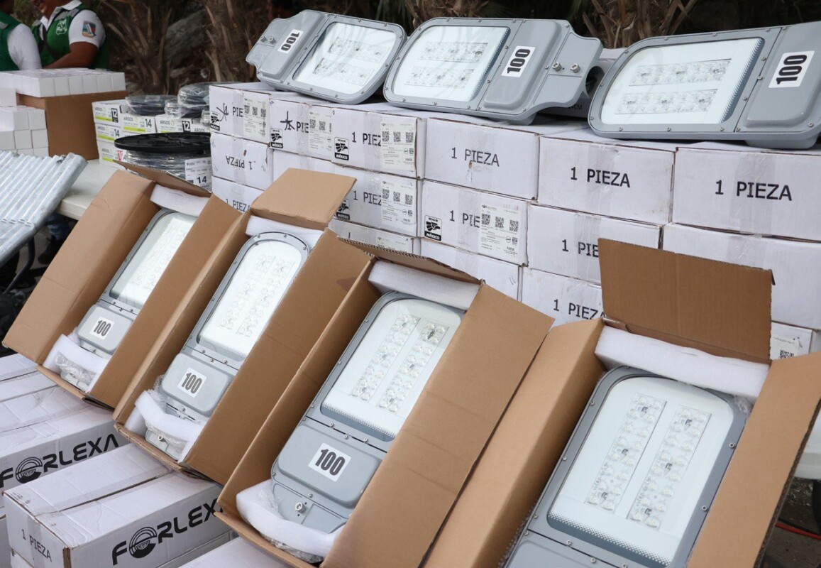 Con la instalación de 1,200 luminarias LED, se busca mejorar la seguridad, ahorrar energía y avanzar hacia un municipio más sustentable.
