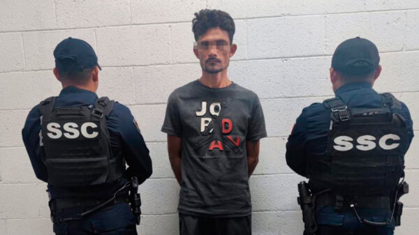 Detienen en Cozumel a sujeto con presunta droga durante operativo de vigilancia