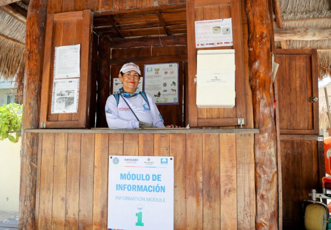 Gobierno Municipal impulsa playas seguras, limpias, incluyentes y ordenadas con módulos de atención de Zofemat