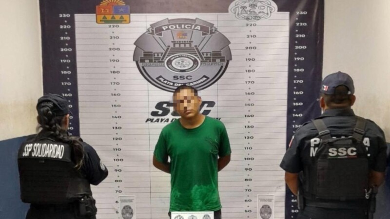 Detienen a presunto extorsionador armado en Playa del Carmen