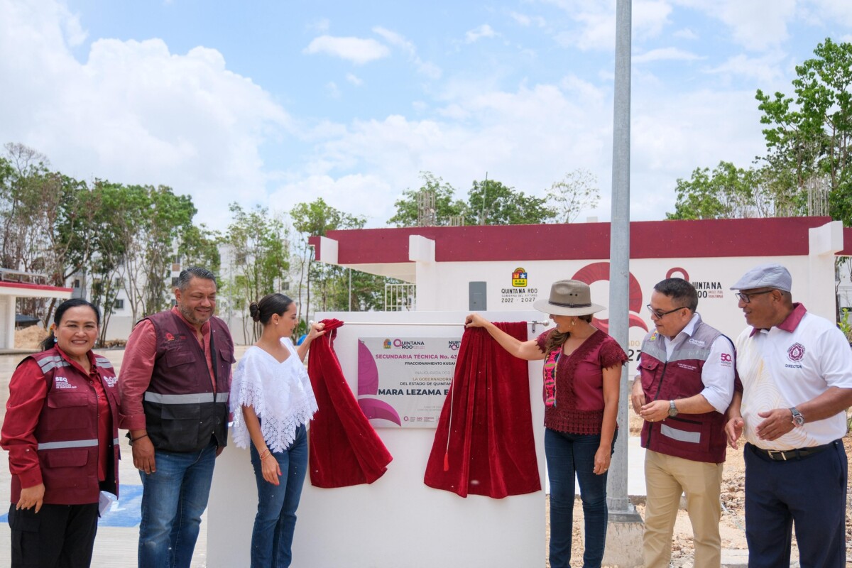 Inaugura Mara Lezama secundaria técnica “Kusamil” de Cancún y anuncia nueva inversión para que más jóvenes puedan estudiar