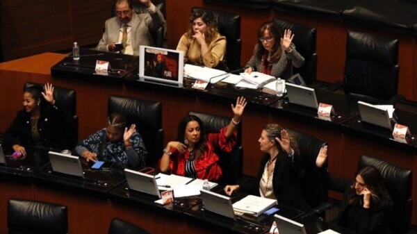 Aval a reformas contra el lavado de dinero