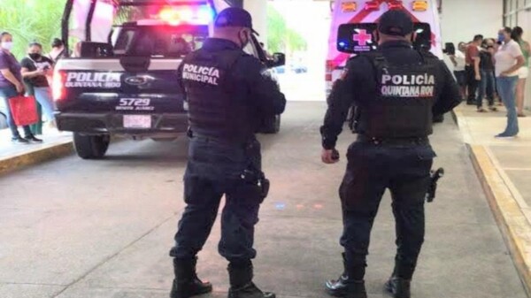 Sujeto arroja ácido a la cara de una mujer en Cancún