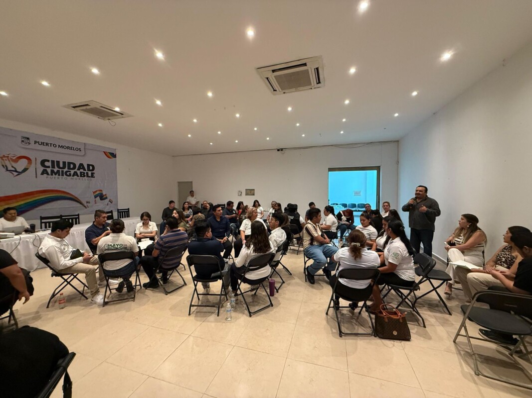 Más de 50 servidores públicos de diferentes dependencias se capacitaron en gestión pública inclusiva, ética y sin discriminación.