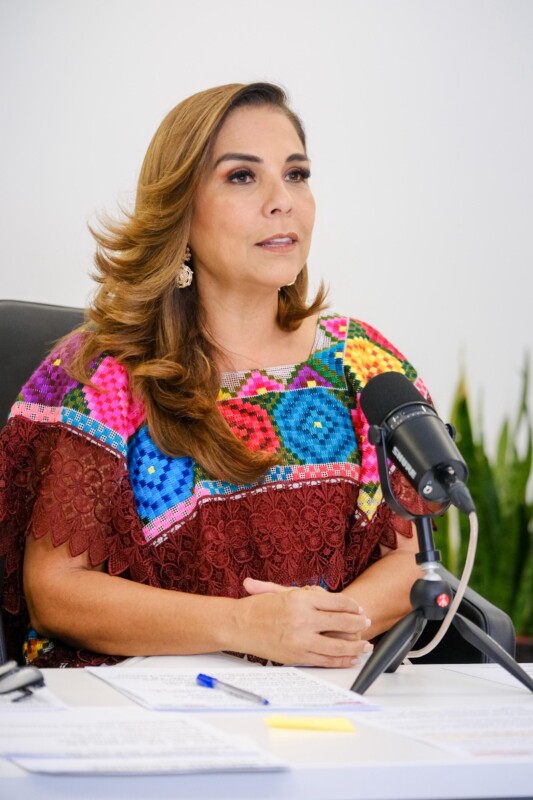 Durante el programa “La Voz del Pueblo” da a conocer que al combatir la impunidad se sacan de las calles a más personas que causan daño a la sociedad.