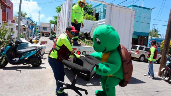 Gobierno Municipal continúa con el Programa Permanente de Descacharrización