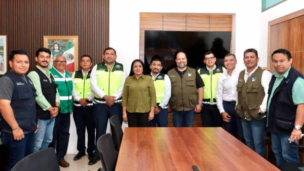 Trabajamos con CFE para mejorar electrificación de Puerto Morelos: Blanca Merari