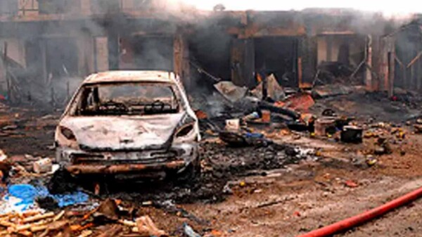 Nueva masacre en aldea de Nigeria deja al menos 100 muertos