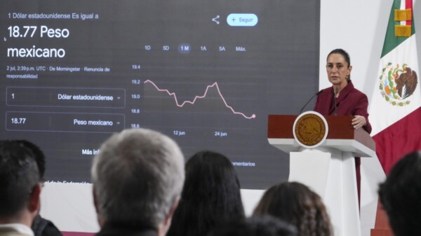 Caída de remesas en mayo por redadas: Sheinbaum