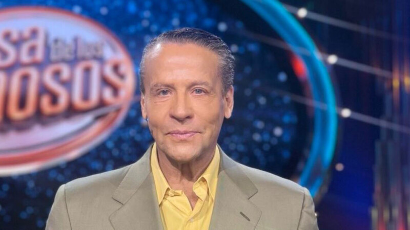 Alfredo Adame convierte los insultos en negocio