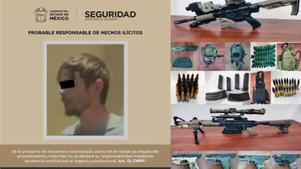 Portaba credencial falsa de la CIA estadounidense detenido