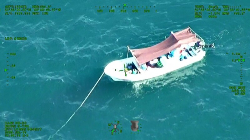 Intensifican la búsqueda de tres pescadores extraviados en Sisal