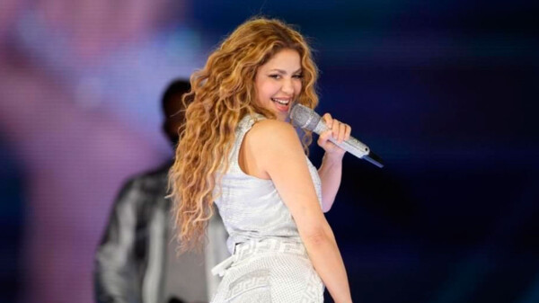 Multan a clínica en Lima por filtrar información médica de Shakira